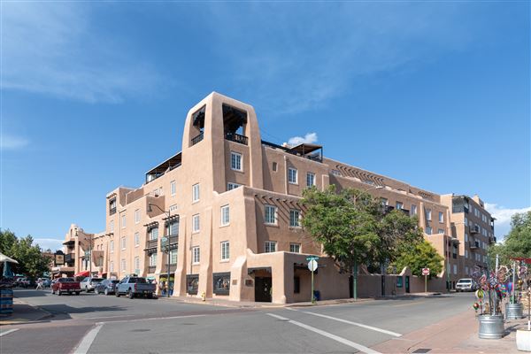 La Fonda Hotel