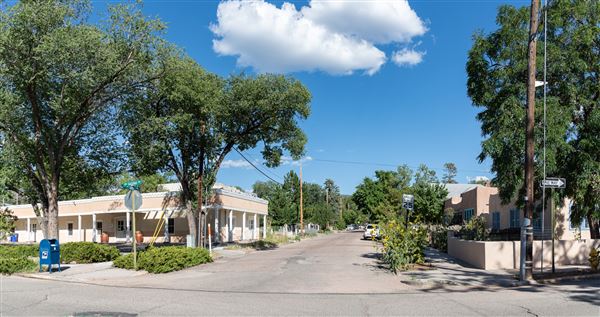 Santa Fe Ave (South Capital)
