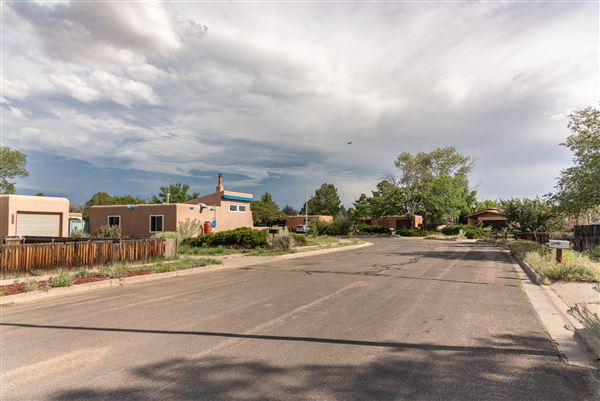 Location Image 4