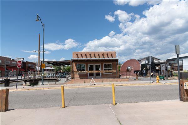 Location Image 3