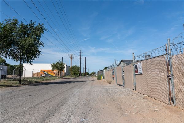 Location Image 4