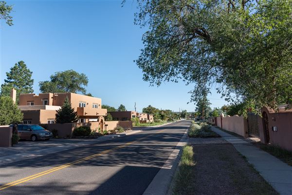 Location Image 4