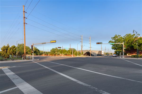Paseo De Peralta (Guadalupe area)