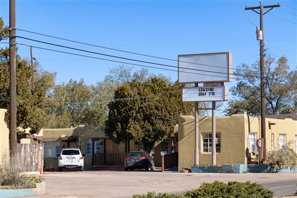 Thunderbird Inn