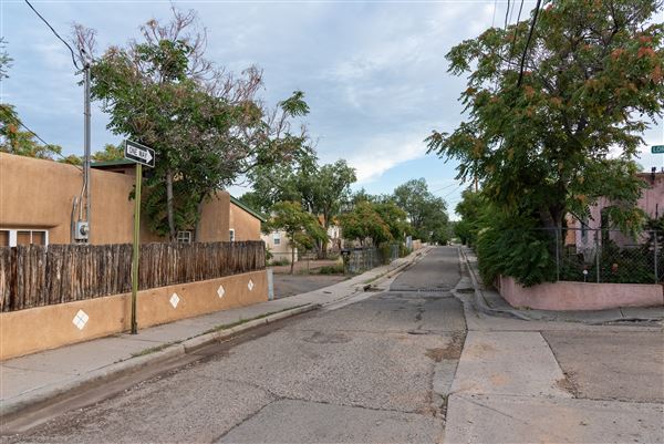 Location Image 4