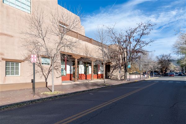 Location Image 4