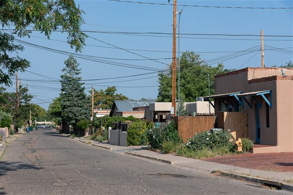 W. Manhattan Ave (Guadalupe area)