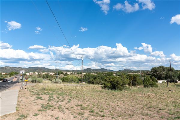 Location Image 4