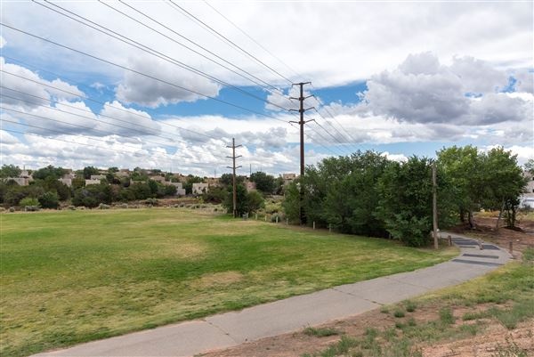 Location Image 3