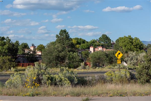 Location Image 4