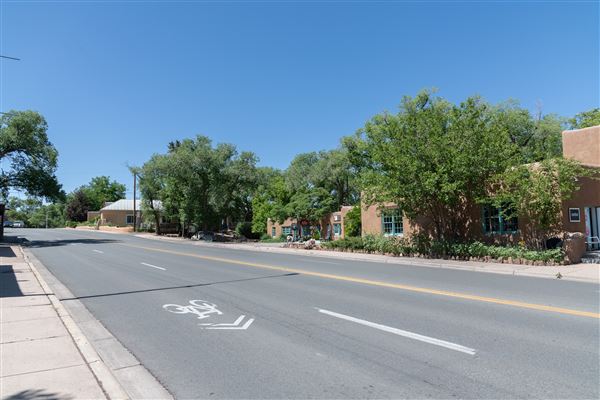 Location Image 3