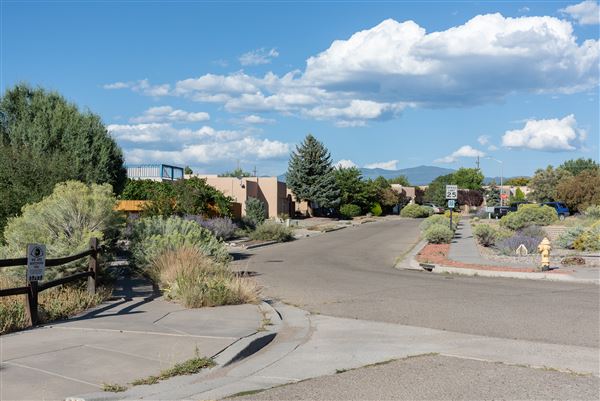 Location Image 3