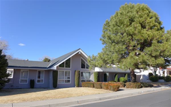 Altura Park Neighborhood