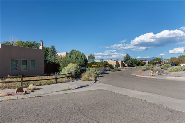 Location Image 5