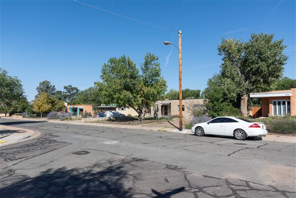 Tijeras Road