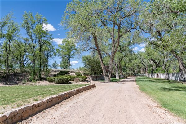 Location Image 4